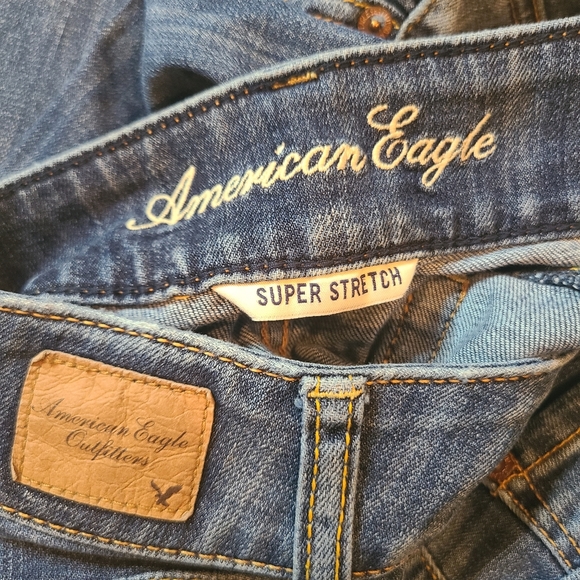 *SOLD* American Eagle Womens 12 Short Artist Stretch Bootcut Blue Jeans Denim - Picture 6 of 10